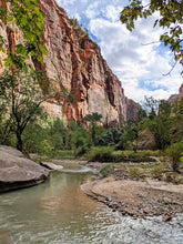 Load image into Gallery viewer, Southern Utah Adventure! - Zion - Three Day Itinerary
